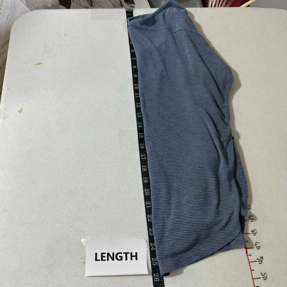 Soprano Women's Blue Striped V-Neck Top Size S/M Layering - Picture 7 of 9